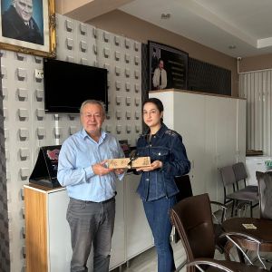 BAŞARILI KADIN ÖYKÜSÜ